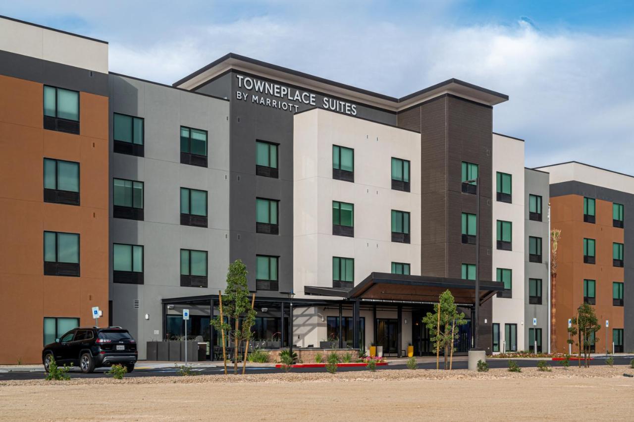 Towneplace Suites By Marriott Las Vegas North I-15 Exterior photo