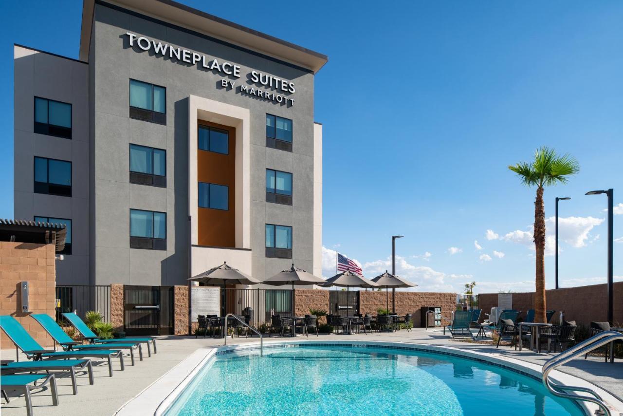 Towneplace Suites By Marriott Las Vegas North I-15 Exterior photo